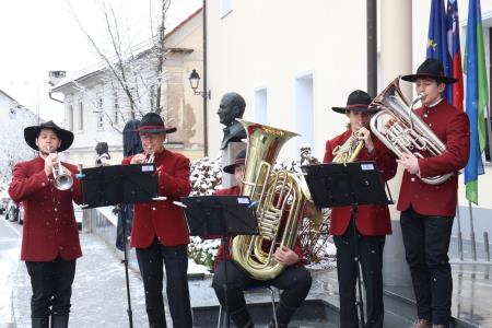 Odkritje doprsnega kipa dr Alfreda Šerka 08 Foto Ljubo Vukelič